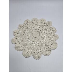 Beautiful Collectible Handmade Crocheted Doily Off White 9 Inch